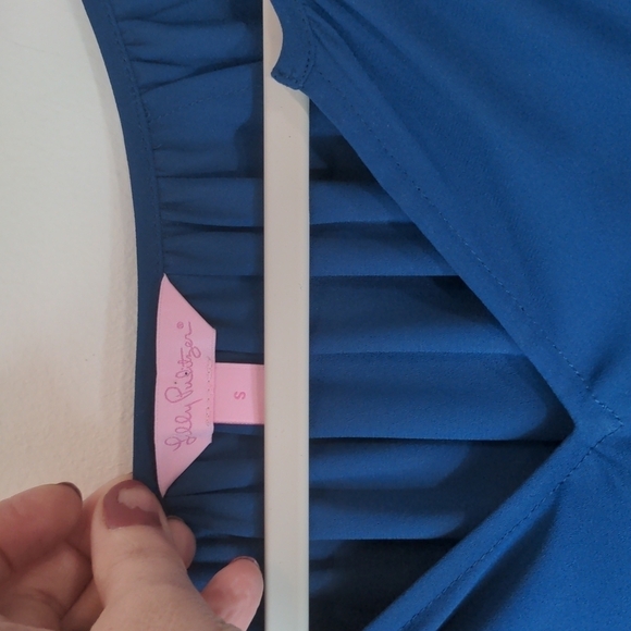 LILLY Pulitzer Charleigh Blue Top Small - Picture 5 of 11